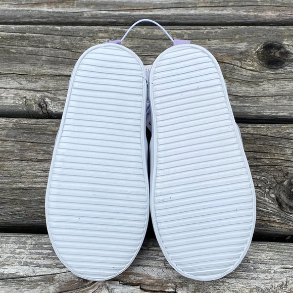 Old Navy Royal Purple Perforated Faux-Suede Slip-Ons For Toddler Girls - Picture 8 of 10